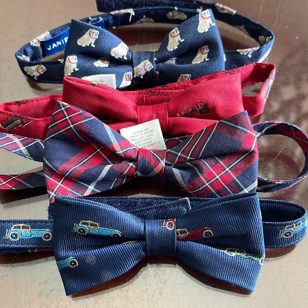 Set of 4 boys bow ties